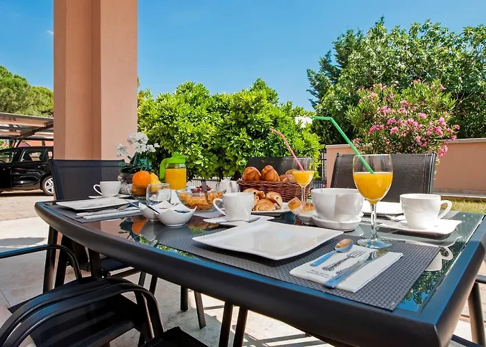 公寓 Baric 4412 罗维尼